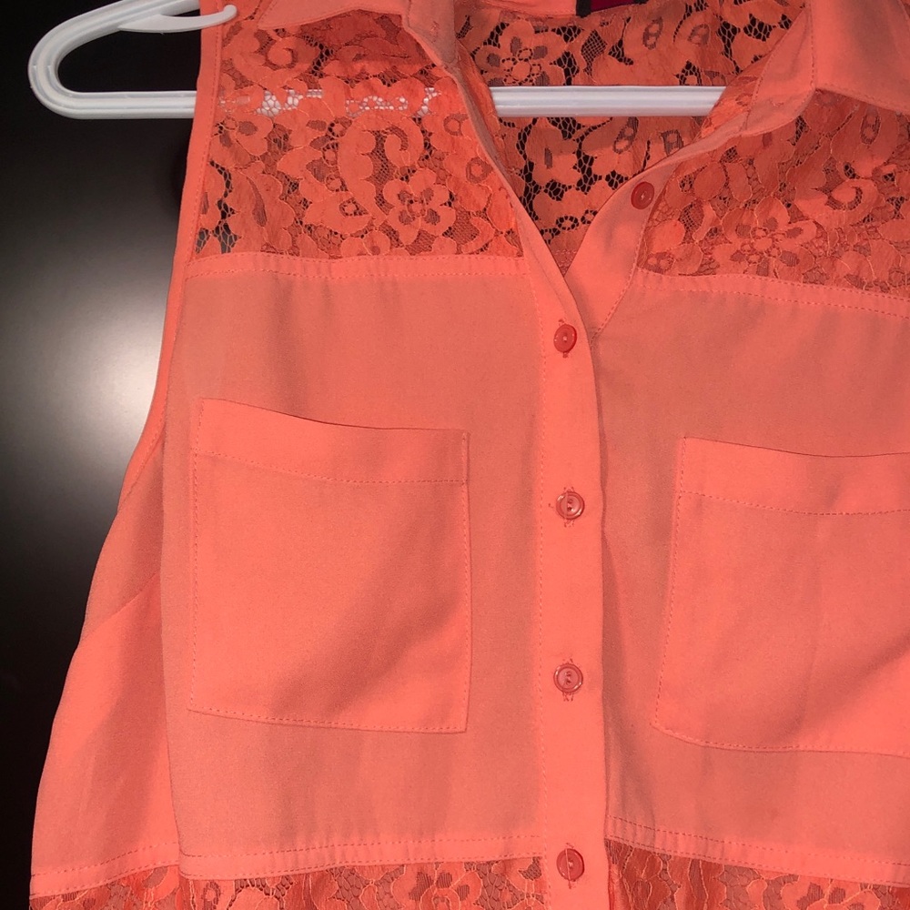 Bebe Tank Top - Picture 3 of 4